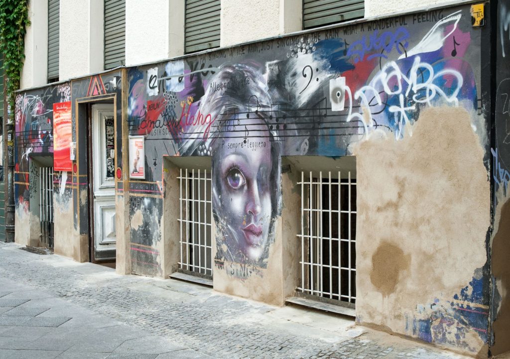 Tomatenklang - Fassade Kreuzberg
